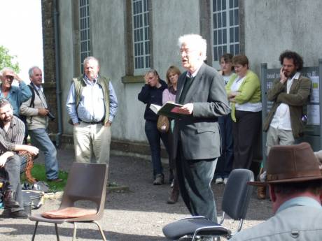 Seamus Heaney reads at Tara