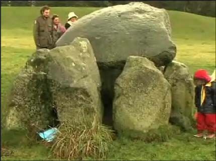 the dolmen in the centre of the Ring