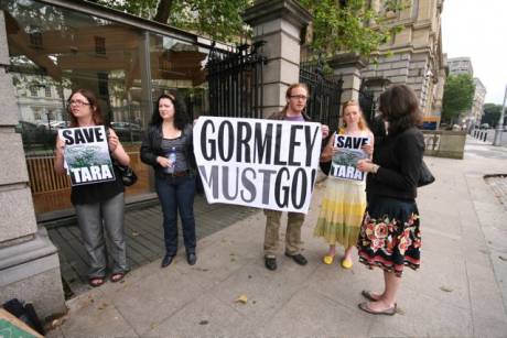 Click on image to see full-sized version GORMLEY MUST GO (Thanks to Sean Gilmartin for photographs)