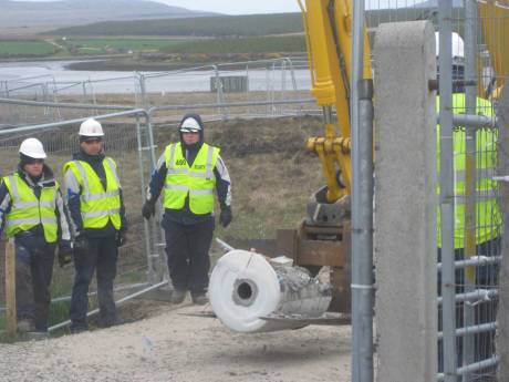 Shell lift away the lockon