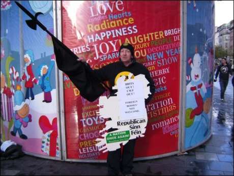 Republican Sinn F�in : "Brits Out , IMF Out!"